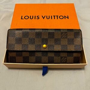 Louis Vuitton Wallet
